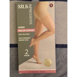 Women's Silk Impressions Sheer Medium Support Hosiery in Beige